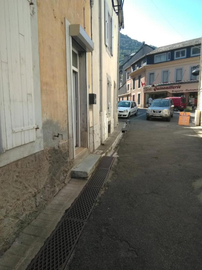 لوز سانت سوفير Studio Centre Du Village المظهر الخارجي الصورة